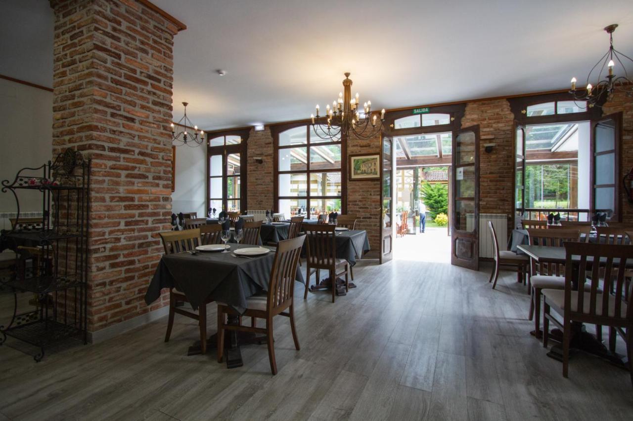 Hotel El Repelao Ковадонга Екстер'єр фото
